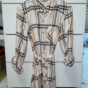 Motherhood Maternity tunic. brand new w/tags.  Size small